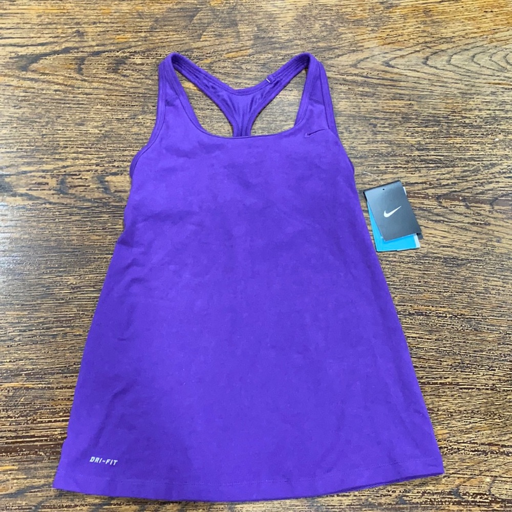 Nike Woman’s Dri-Fit Training Top Size Small
